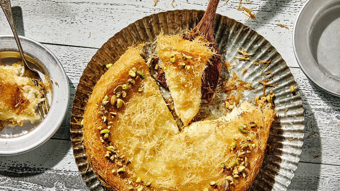Knafeh| Dessert Middle Cheese Eastern and Phyllo | Dough McCormick