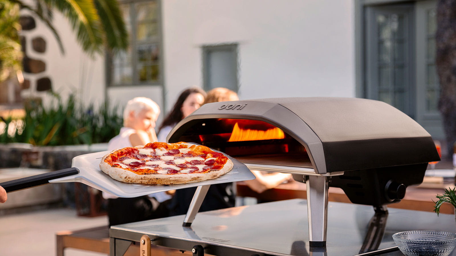 How to use a pizza oven – expert advice for delicious slices of